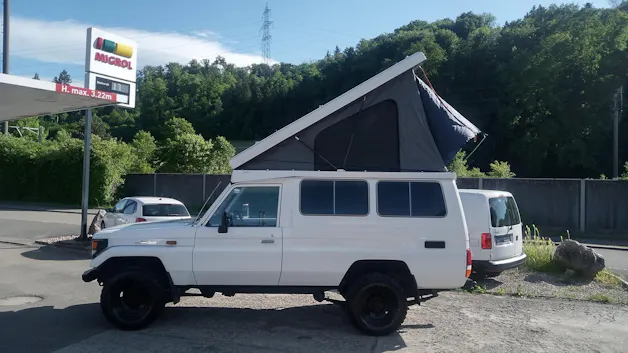 Toyota Land Cruiser 400 Hdt Long 4.2D