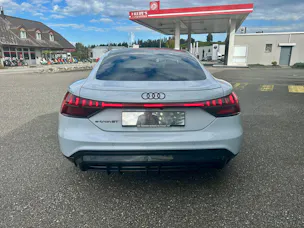 Audi e-tron GT quattro