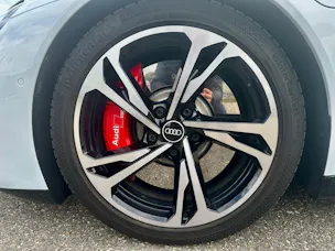 Audi e-tron GT quattro