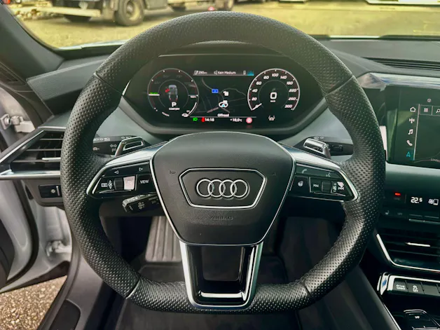 Audi e-tron GT quattro