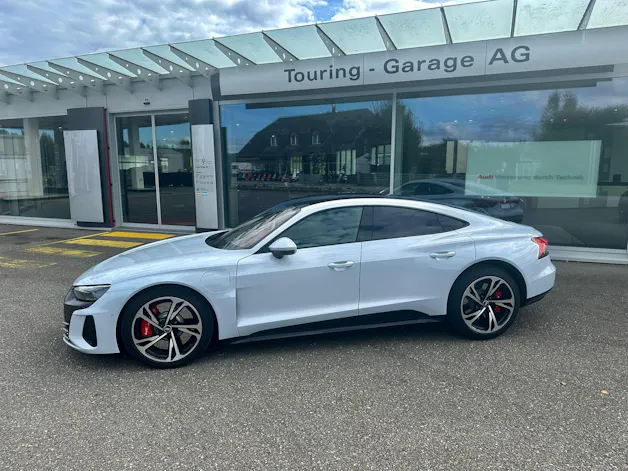 Audi e-tron GT quattro