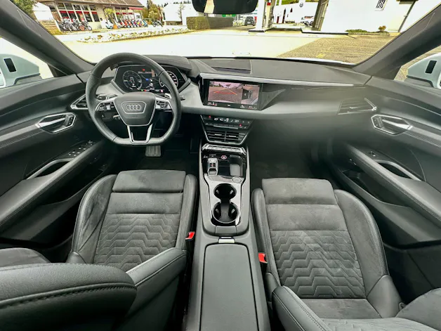Audi e-tron GT quattro