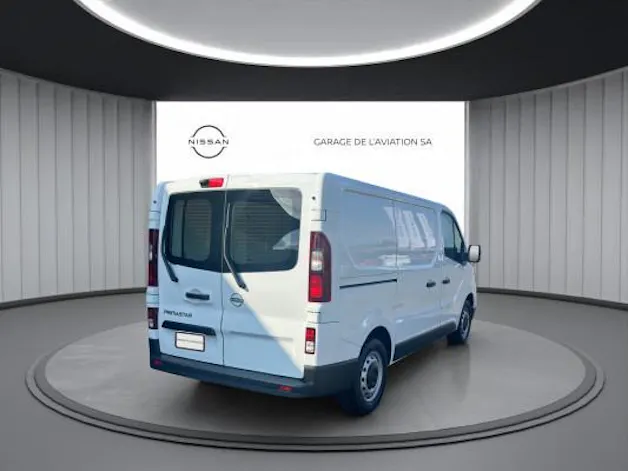 Nissan Prima.150 3.0L1H1N-ConDCT