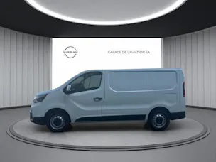 Nissan Prima.150 3.0L1H1N-ConDCT