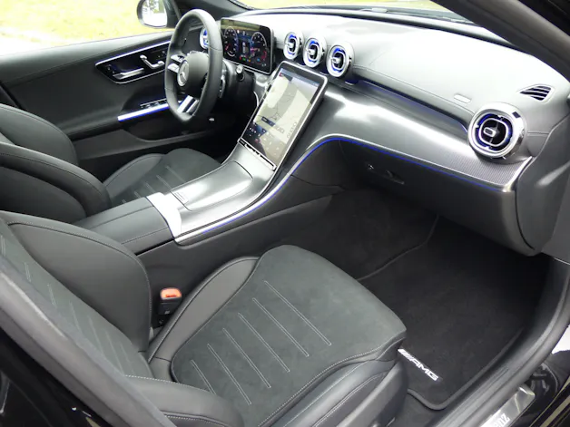 Mercedes-Benz C 200 4Matic AMG Line