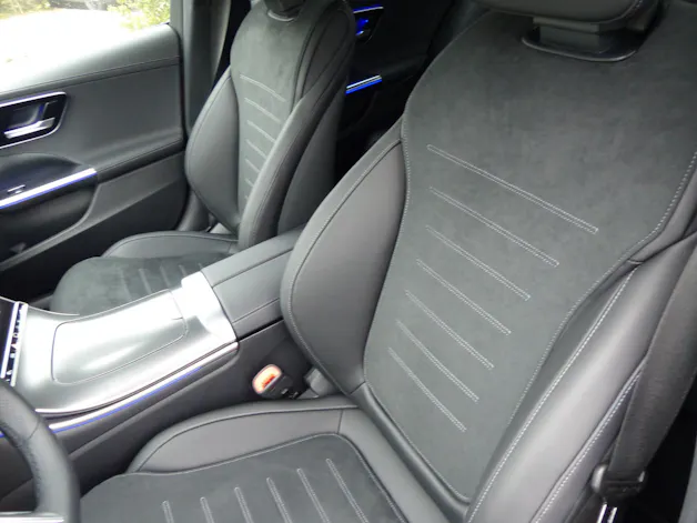 Mercedes-Benz C 200 4Matic AMG Line