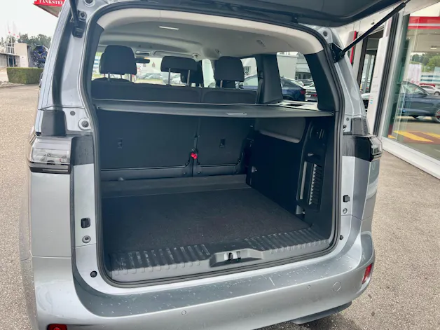 VW ID.Buzz Pro