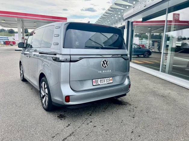 VW ID.Buzz Pro