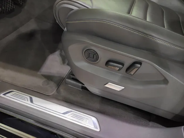 VW Touareg 3.0 V6 TDI Atmosphere
