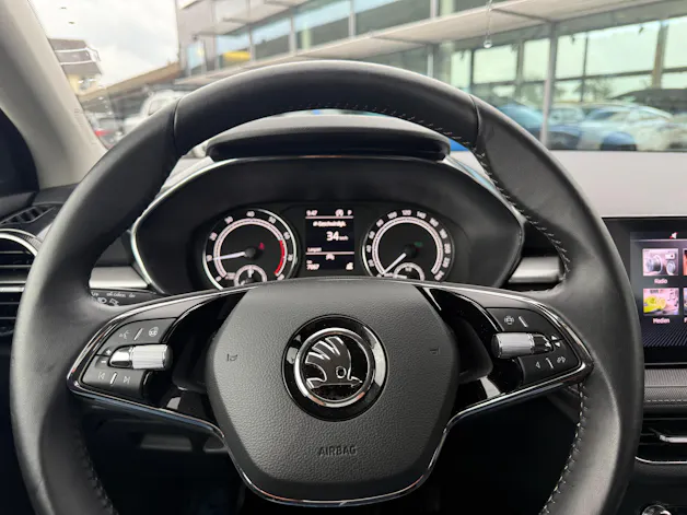 Škoda Fab. 1.0 TSI Style DSG