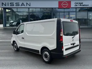 Nissan Primastar130 3.0L1H1Acent