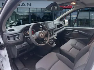 Nissan Primastar130 3.0L1H1Acent