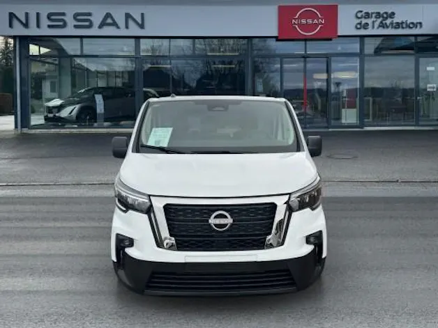 Nissan Primastar130 3.0L1H1Acent