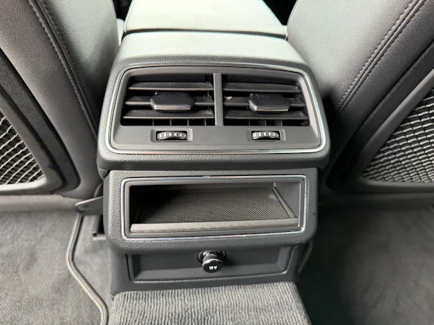 Audi A6 Avant 40TDI S line qu