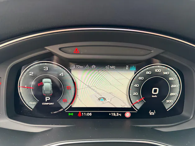 Audi A6 Avant 40TDI S line qu