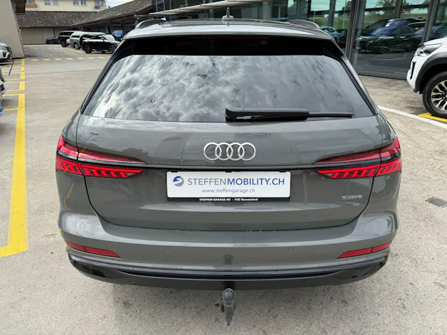 Audi A6 Avant 40TDI S line qu