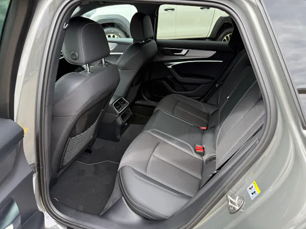 Audi A6 Avant 40TDI S line qu