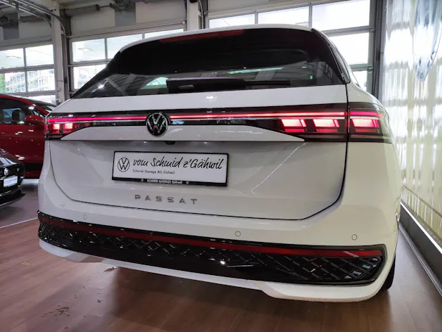 VW Passat Variant 2.0 TDI R-Line DSG