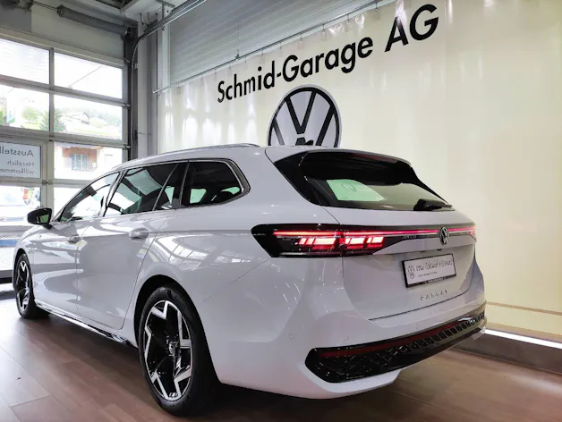 VW Passat Variant 2.0 TDI R-Line DSG