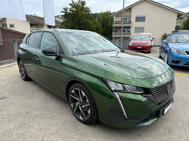 Peugeot 308 1.2 Allure Pack EAT8