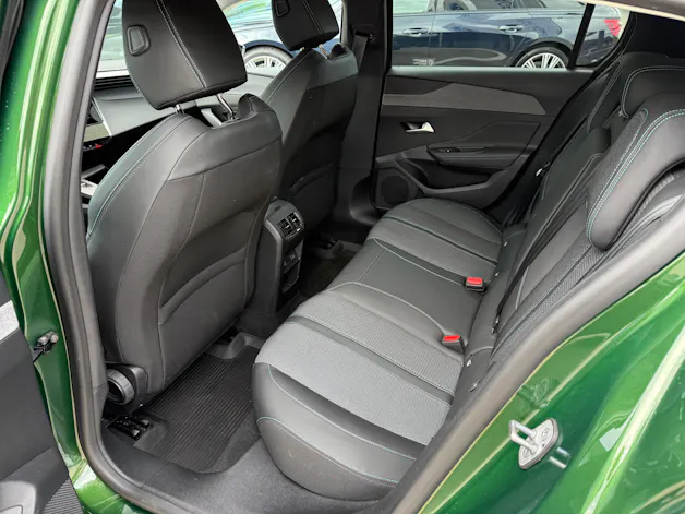 Peugeot 308 1.2 Allure Pack EAT8