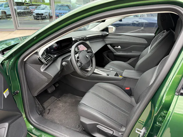 Peugeot 308 1.2 Allure Pack EAT8