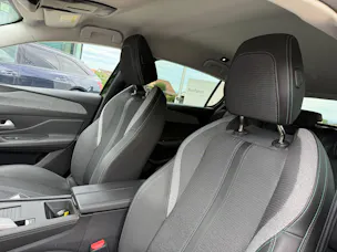 Peugeot 308 1.2 Allure Pack EAT8