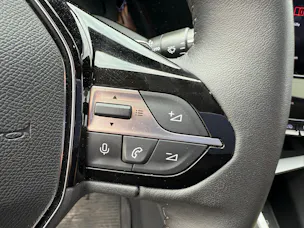Peugeot 308 1.2 Allure Pack EAT8