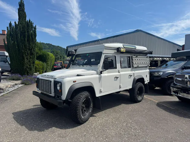 Land Rover Defender 110 SW 2.4Tdc