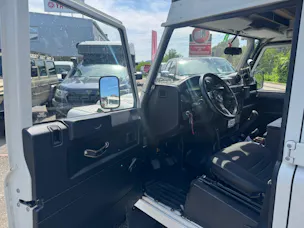 Land Rover Defender 110 SW 2.4Tdc