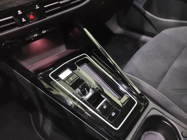 VW Golf VIII Variant 1.5 eTSI Style DSG "Facelift"