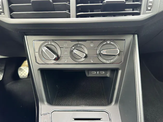 VW Polo 1.0 TSI Basis