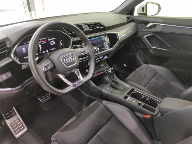 Audi RS Q3 2.5 TFSI quattro S-Tronic