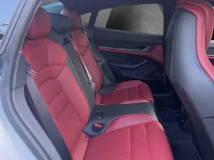 Porsche Taycan 4S