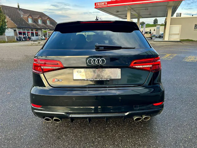 Audi S3 Sportback 2.0 TFSI quattro
