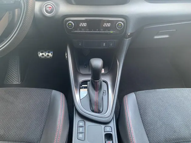 Toyota Yaris 1.5 GR Sport e-CVT