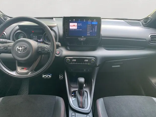 Toyota Yaris 1.5 GR Sport e-CVT