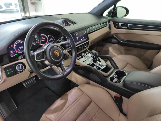 Porsche Cayenne 4.0 V8 GTS