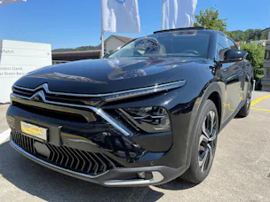 Citroën C5 X 1.6i PureTech Shine EAT8