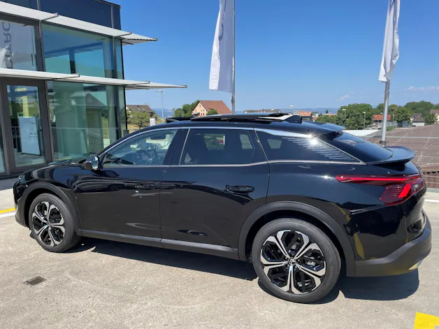 Citroën C5 X 1.6i PureTech Shine EAT8