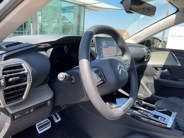 Citroën C5 X 1.6i PureTech Shine EAT8