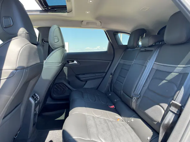 Citroën C5 X 1.6i PureTech Shine EAT8