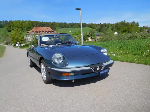 Alfa Romeo Spider 2.0