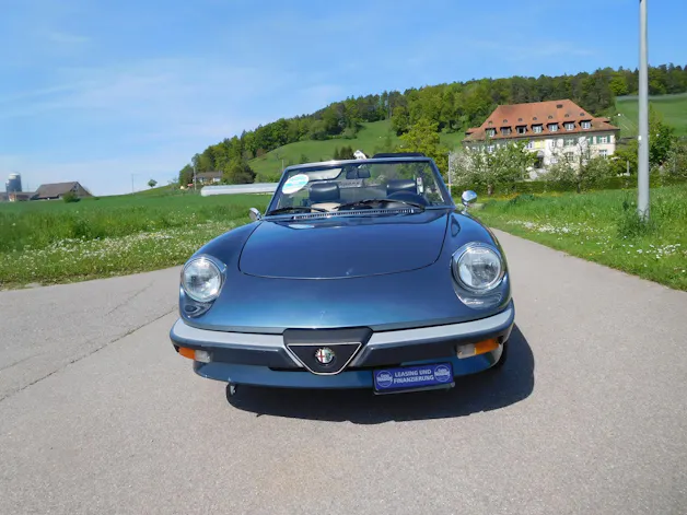 Alfa Romeo Spider 2.0