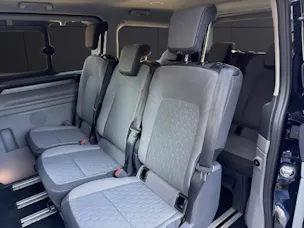 FORD Tourneo Custom 320 L1 2.0 EcoBlue 136 Titanium