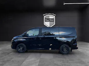 Ford Tourneo Custom 320 L1 2.0 EcoBlue 136 Titanium