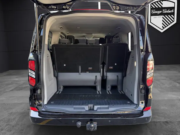 Ford Tourneo Custom 320 L1 2.0 EcoBlue 136 Titanium