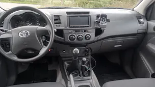 Toyota Hilux 2.5D 4WD Double Cab Luna