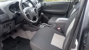 Toyota Hilux 2.5D 4WD Double Cab Luna