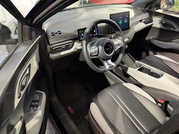 BYD Dolphin Surf 43 kWh Boost